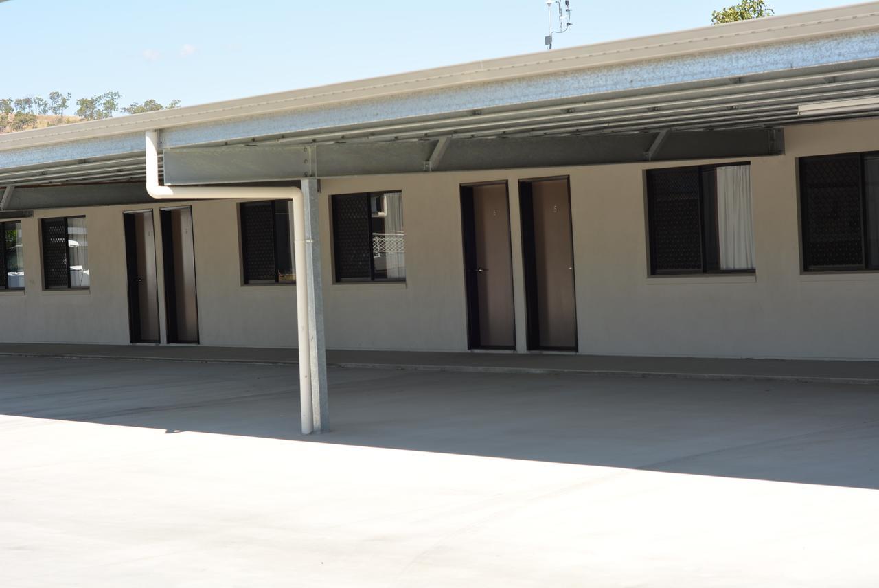 Carmila Sands Motel Exterior photo